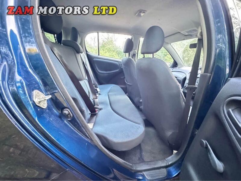 Toyota Yaris  '2004