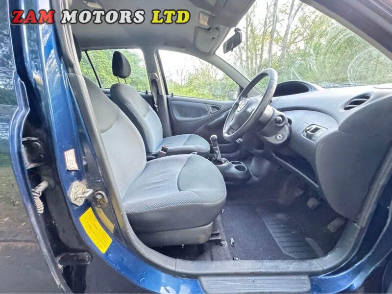 Toyota Yaris  '2004